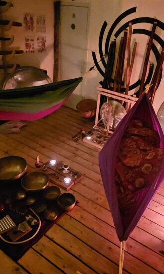 המרכז לטיפול בדיג'רידו - סטודיו נשימה מעגלית - אייל עמית - פרדס חנה המרכז לטיפול בדיג'רידו - סטודיו נשימה מעגלית - אייל עמית - פרדס חנה